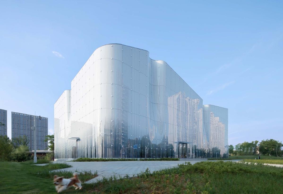 勻質(zhì)、柔和而多變的立面漸變層次，Homogeneous__soft_and_dynamic_facade_?存在建筑.jpg